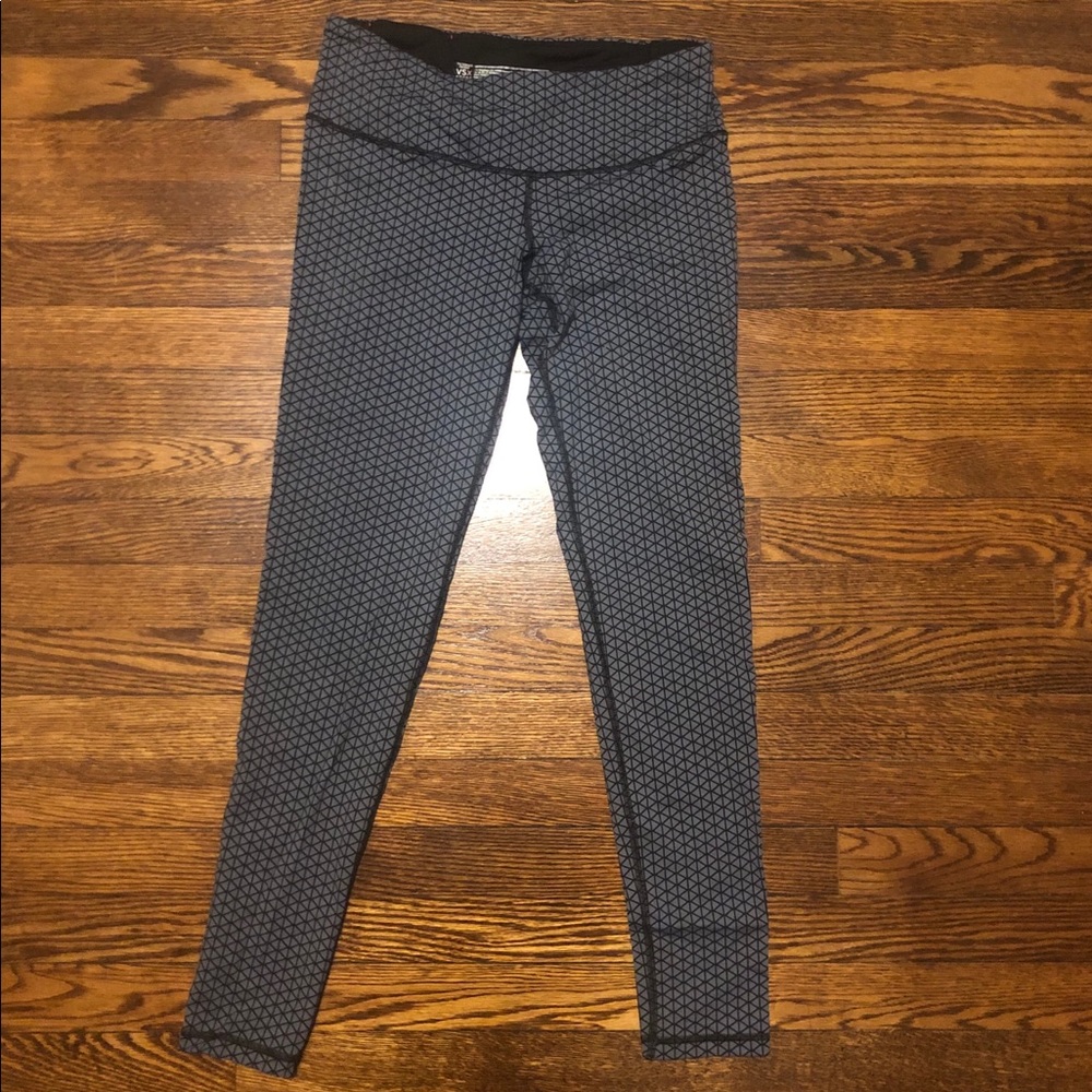 Knockout Victoria’s Secret Low-rise Tight